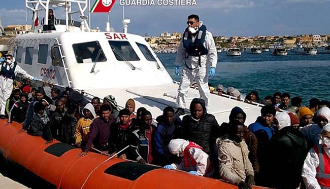 Almost 3,000 Rescued Migrants Arrive to Italy in Single Day: Coast Guard